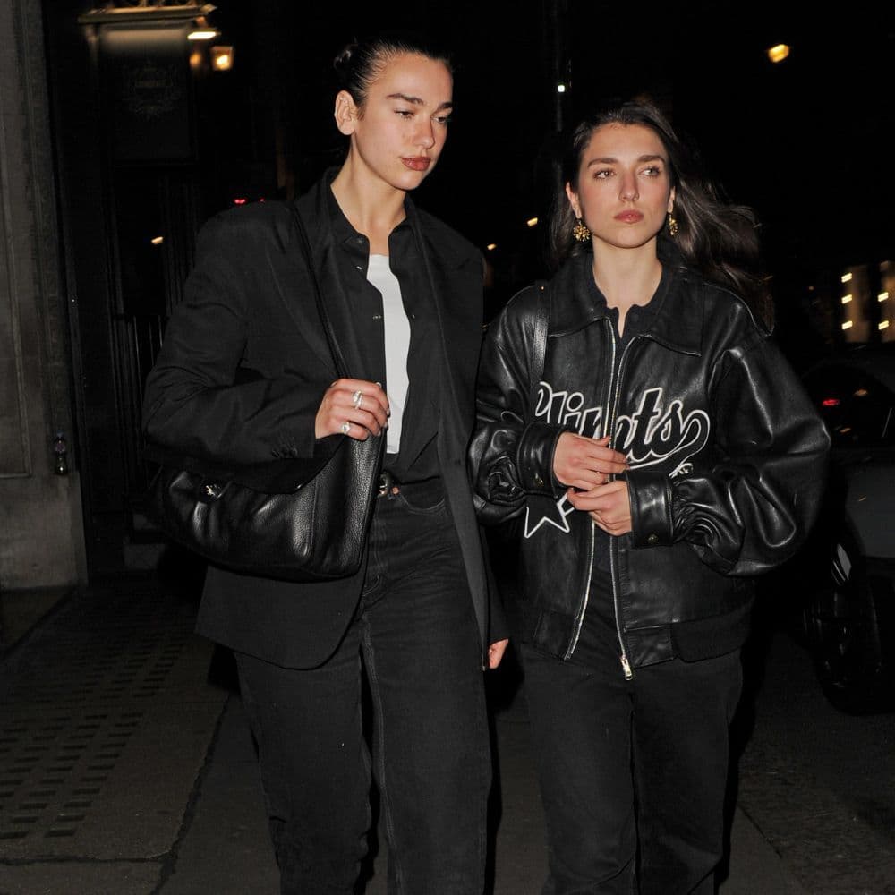 High-Waisted Stovepipe Jeans Are Trending—These Are the Shoes That Make Them Look Chicest